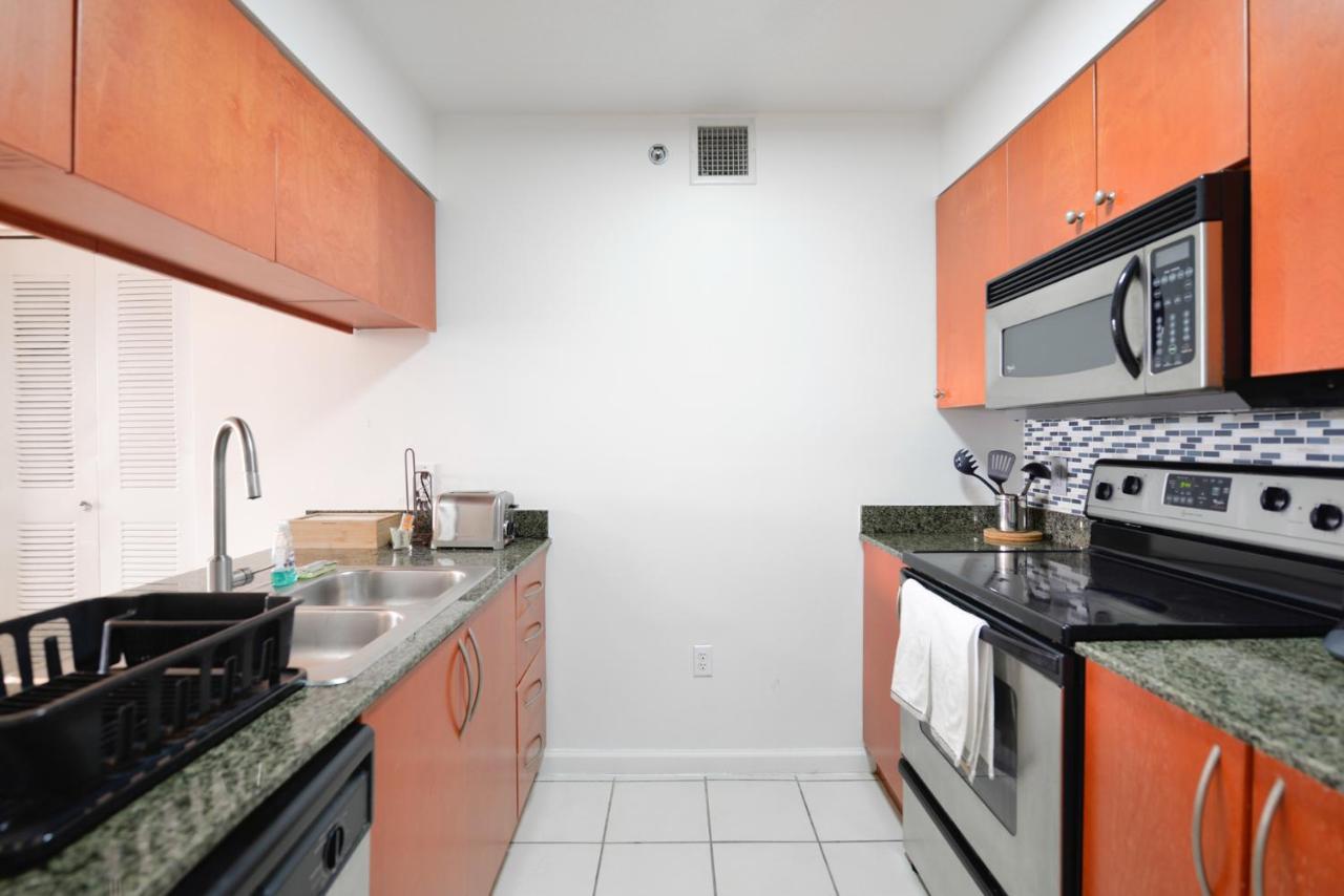 Gorgeous Apartment In Brickell Майами Экстерьер фото